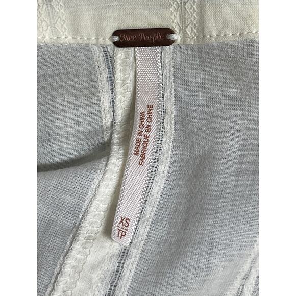 Free People Women's White Lace Pleated Long Sleeve Mini Tunic Shift Dress Sz XS - Picture 3 of 4